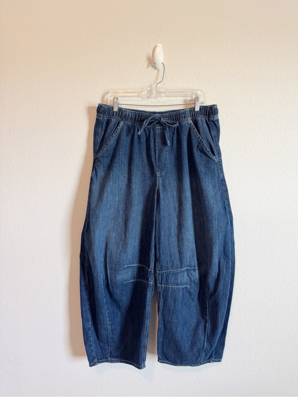 Gap Women's Fast Horsehoe Dark Indigo Barrel Pull On Tie Waist Jeans Size Large